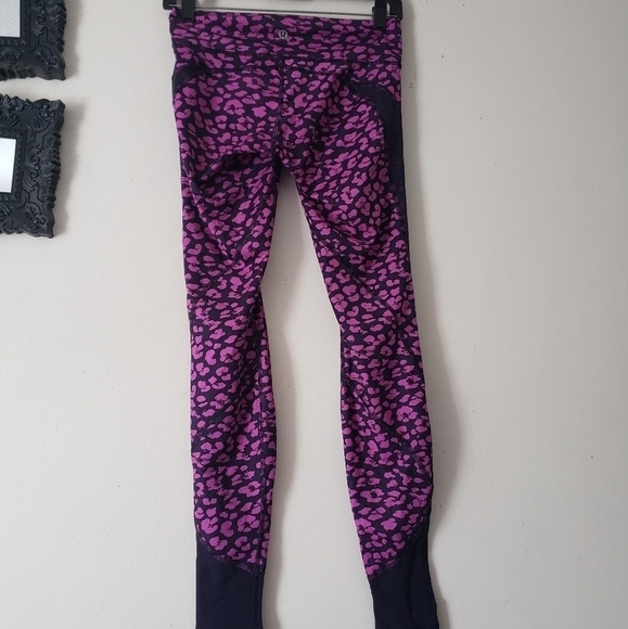 LULULEMON Leggings - Picture 3 of 16